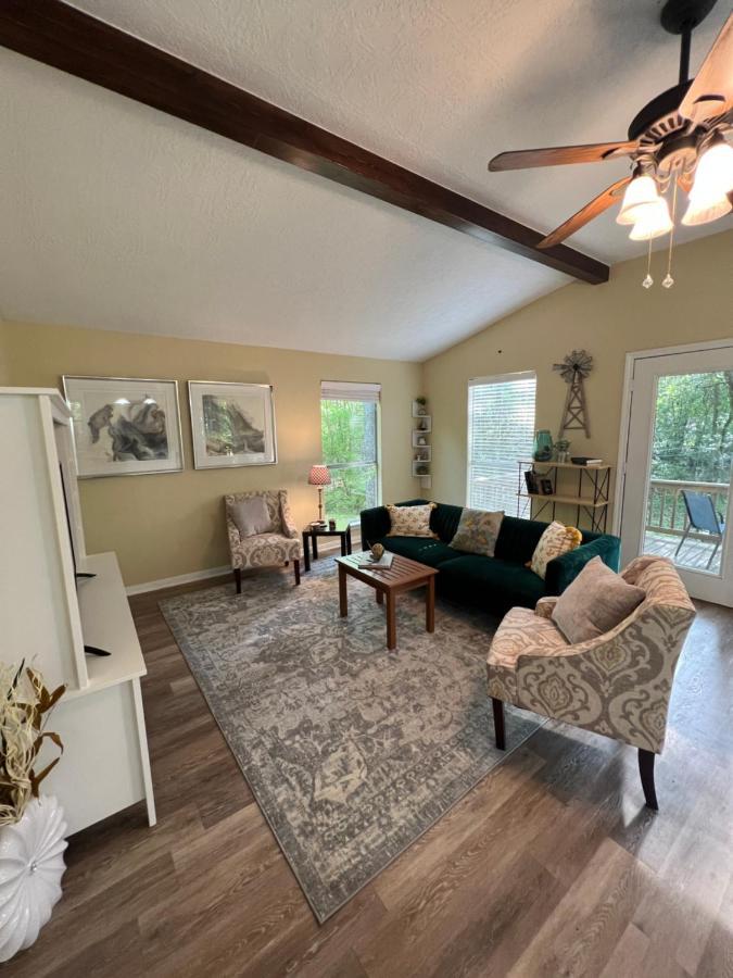 2 Bdrm Treehouse Hideout- Lake Conroe With Boat Ramp Montgomery Esterno foto