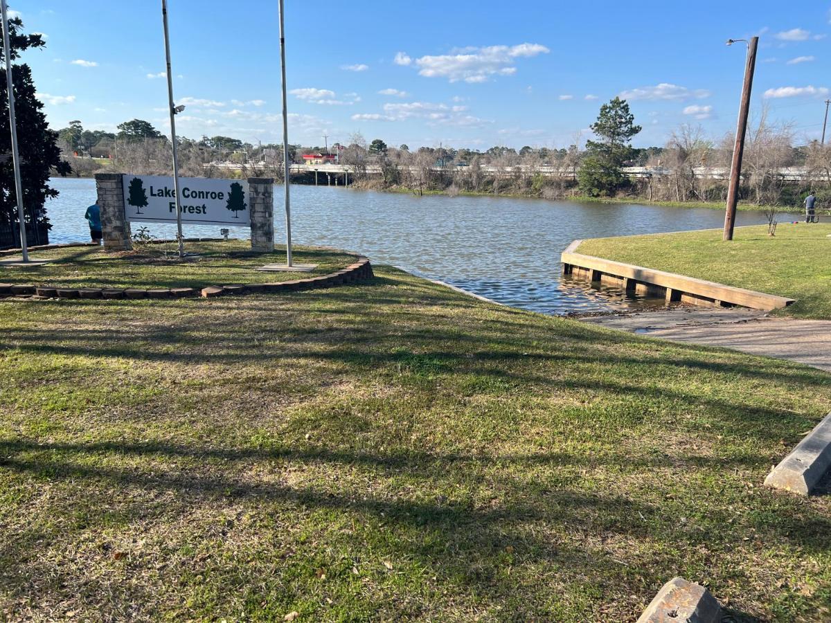 2 Bdrm Treehouse Hideout- Lake Conroe With Boat Ramp Montgomery Esterno foto