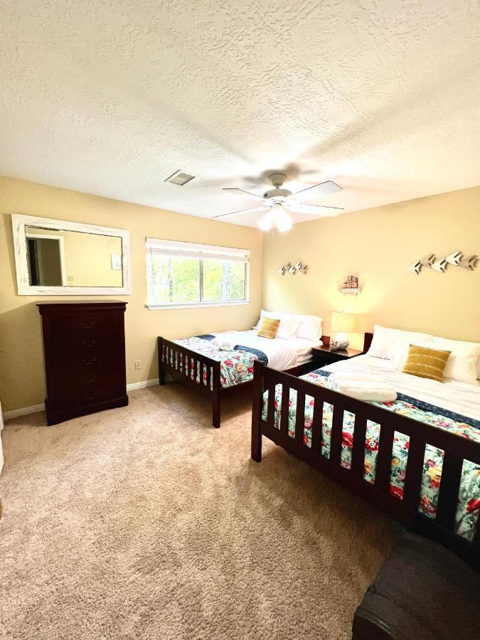 2 Bdrm Treehouse Hideout- Lake Conroe With Boat Ramp Montgomery Esterno foto