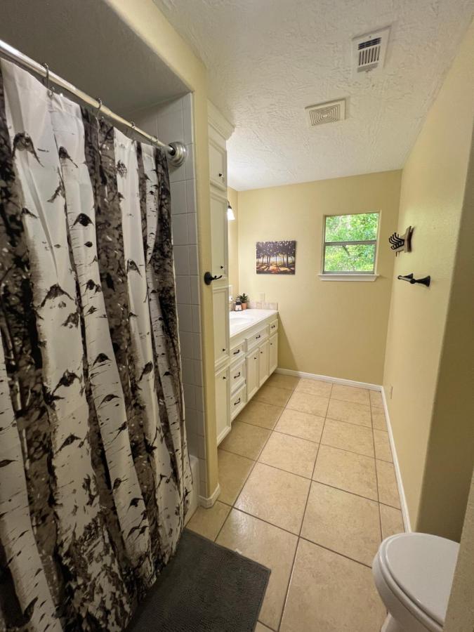 2 Bdrm Treehouse Hideout- Lake Conroe With Boat Ramp Montgomery Esterno foto